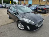 2018 Ford Fiesta thumbnail 1