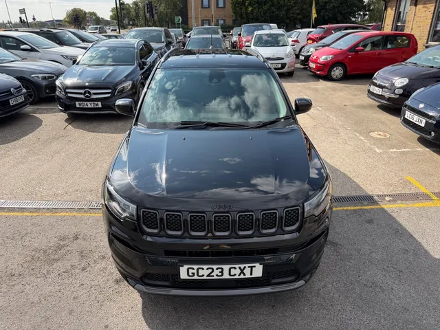 2023 Jeep Compass — photo 4