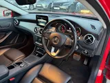 2017 Mercedes-Benz GLA thumbnail 22