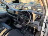 2020 Vauxhall Vivaro thumbnail 14