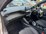 2020 Peugeot 208 thumbnail 49