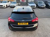 2019 Ford Focus thumbnail 10