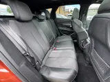 2019 Peugeot 3008 thumbnail 17