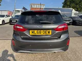 2018 Ford Fiesta thumbnail 12