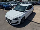 2019 Ford Focus thumbnail 1