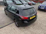2018 Peugeot 308 thumbnail 12