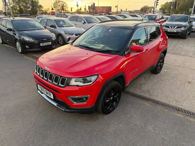 2019 Jeep Compass — photo 3