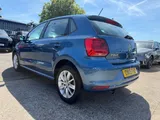 2015 Volkswagen Polo thumbnail 12