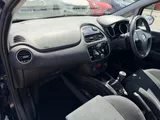 2016 Fiat Punto thumbnail 22