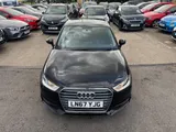 2017 Audi A1 thumbnail 4