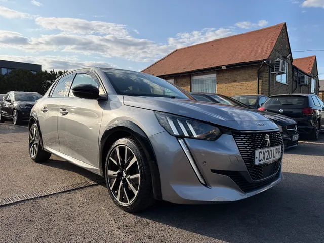 2020 Peugeot 208 — photo 3