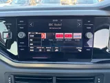 2018 Volkswagen Polo thumbnail 36