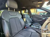 2022 Audi A6 thumbnail 35
