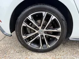 2019 Volkswagen Golf thumbnail 19