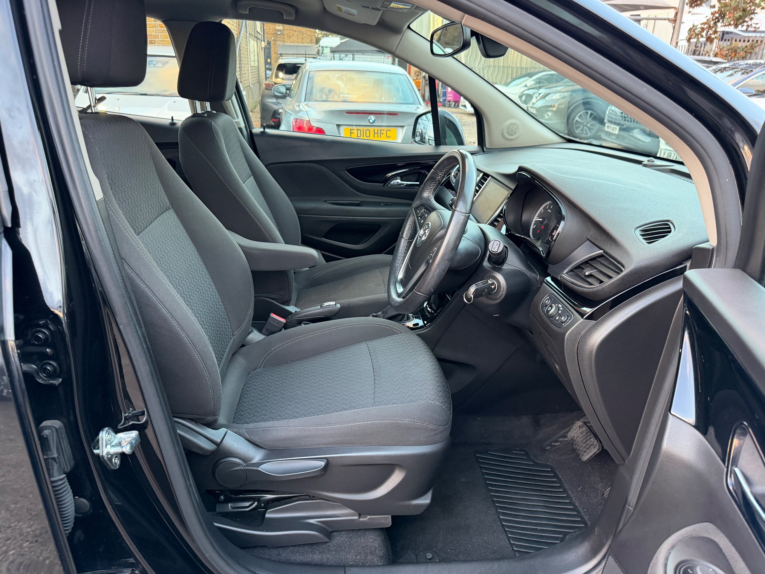 2017 Vauxhall Mokka X thumbnail 16