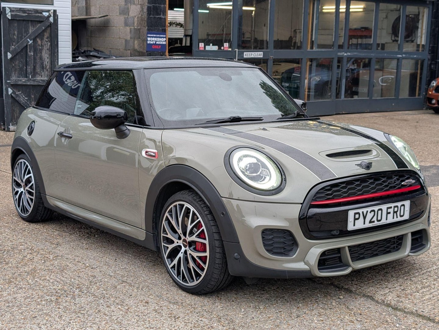 Mini Hatch
