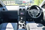 2013 Nissan Qashqai thumbnail 48