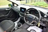 2019 Ford Fiesta thumbnail 18