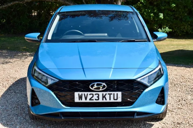 2023 Hyundai i20 — photo 2