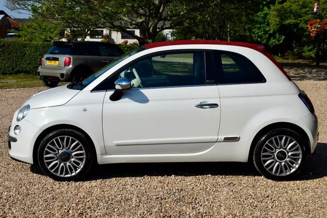 2015 Fiat 500 — photo 4