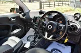 2016 Smart Fortwo thumbnail 18