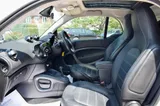 2016 Smart Fortwo thumbnail 25
