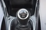2015 Vauxhall Corsa thumbnail 42