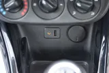 2015 Vauxhall Corsa thumbnail 85