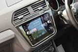 2018 Volkswagen Tiguan thumbnail 29