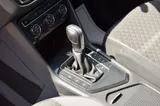 2018 Volkswagen Tiguan thumbnail 30