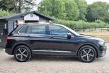 2018 Volkswagen Tiguan thumbnail 63