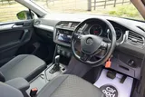 2018 Volkswagen Tiguan thumbnail 69