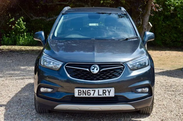 2017 Vauxhall Mokka X — photo 2