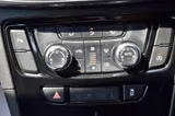 2017 Vauxhall Mokka X thumbnail 38