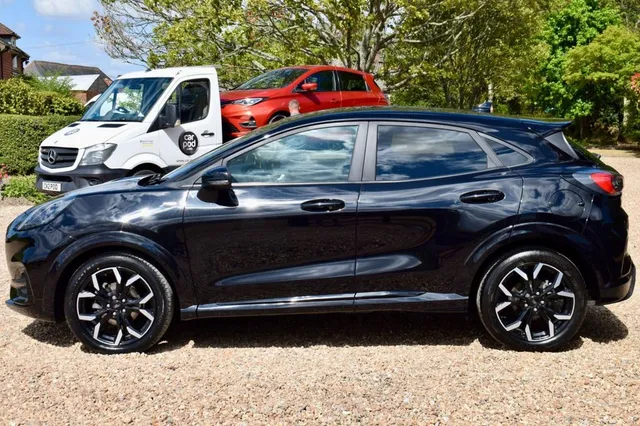 2023 Ford Puma — photo 3