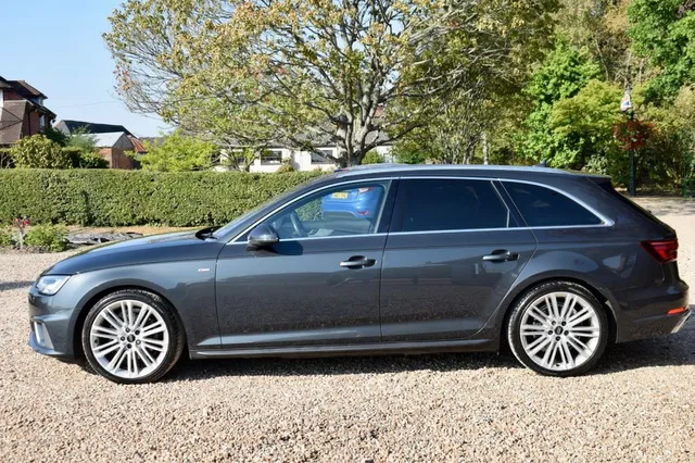2019 Audi A4 — photo 4