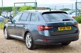 2019 Skoda Superb thumbnail 4