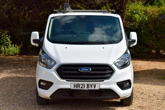2021 Ford Transit Custom — photo 4
