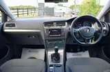 2013 Volkswagen Golf thumbnail 27
