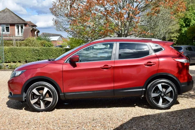 2017 Nissan Qashqai — photo 3