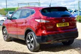 2017 Nissan Qashqai thumbnail 4