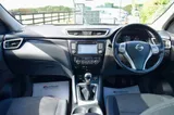 2017 Nissan Qashqai thumbnail 34