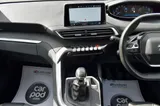 2020 Peugeot 3008 thumbnail 37