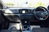 2017 KIA Sportage thumbnail 35