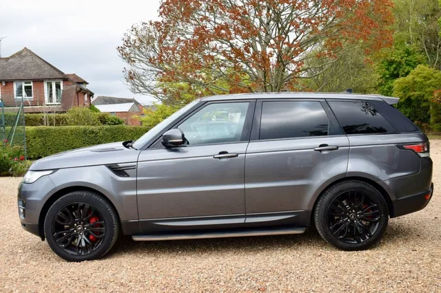 2016 Land Rover Range Rover Sport — photo 3