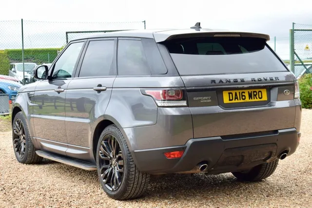 2016 Land Rover Range Rover Sport — photo 4