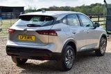 2021 Nissan Qashqai thumbnail 9