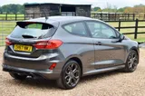 2017 Ford Fiesta thumbnail 9