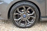 2017 Ford Fiesta thumbnail 65