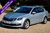 2020 Skoda Octavia thumbnail 3